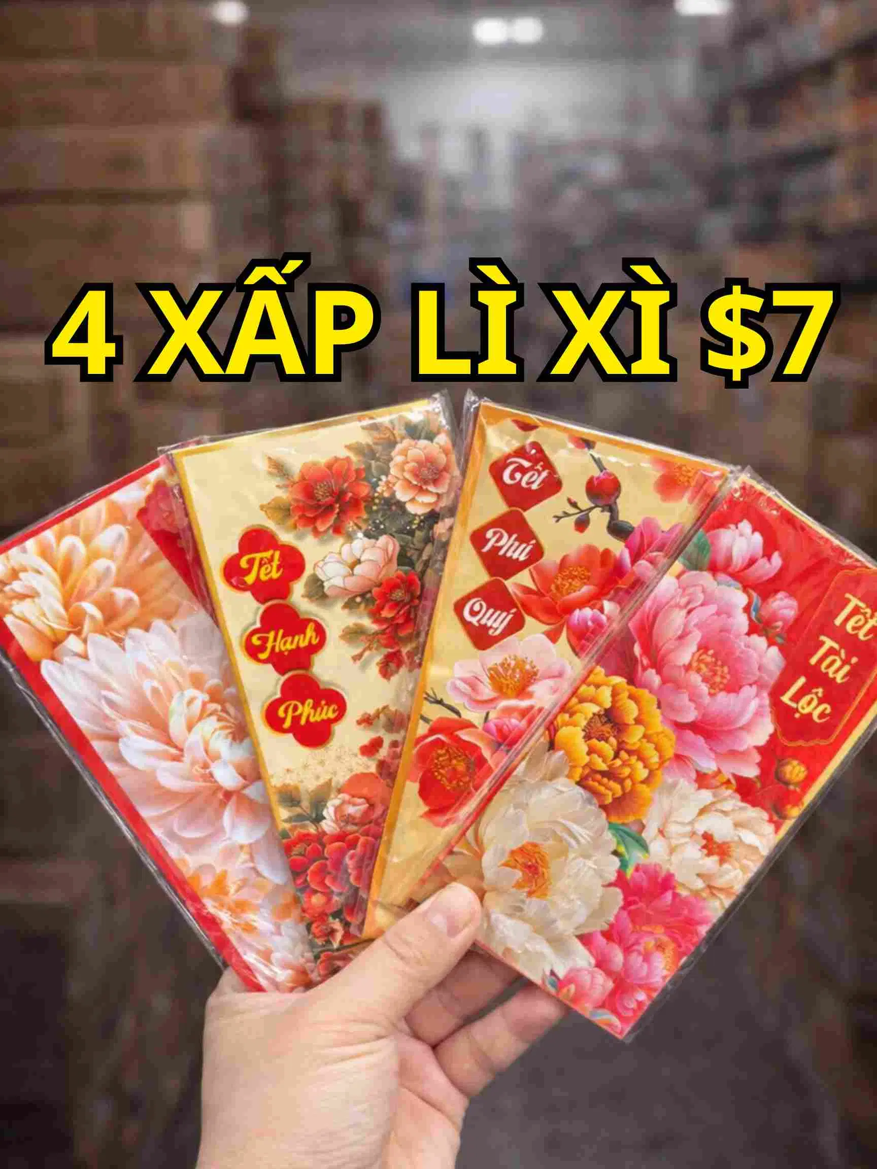 4 Floral Lunar New Year Red Envelopes - Image 1